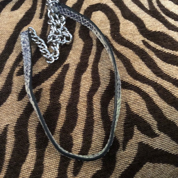 Banana Republic Crossbody - Picture 3 of 8